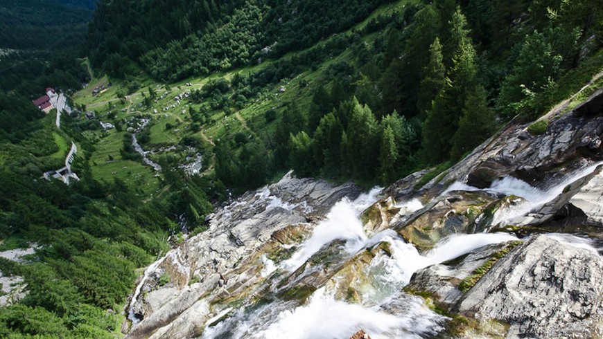 Cascades du Toce vues du pont, photo de iMaic87, via flickr