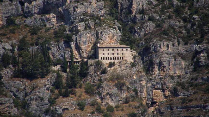 S-Onofrio-al-Morrone-870x490