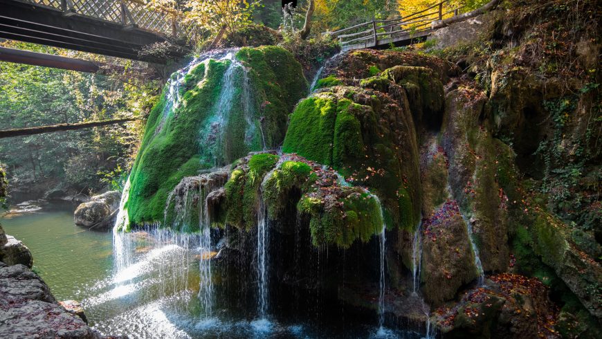 Top 20 Cascades Spectaculaires en Europe - Ecobnb