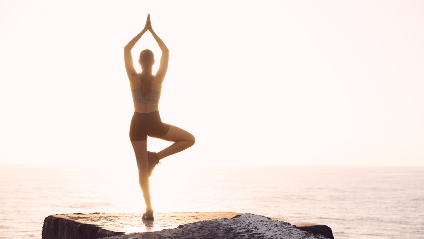 Apprendre en vacances : cours de yoga