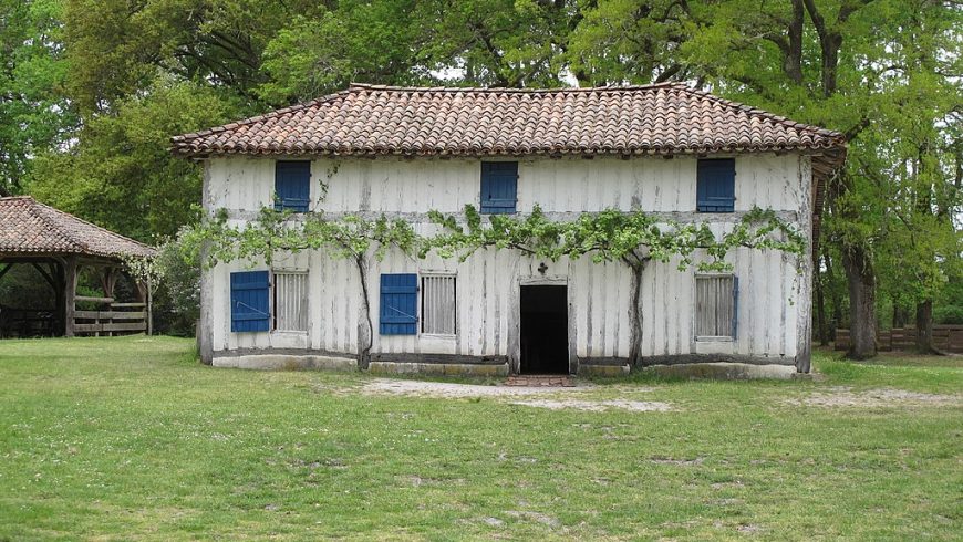 Un des bâtiments qui composent l'Ecomusée Marquèze