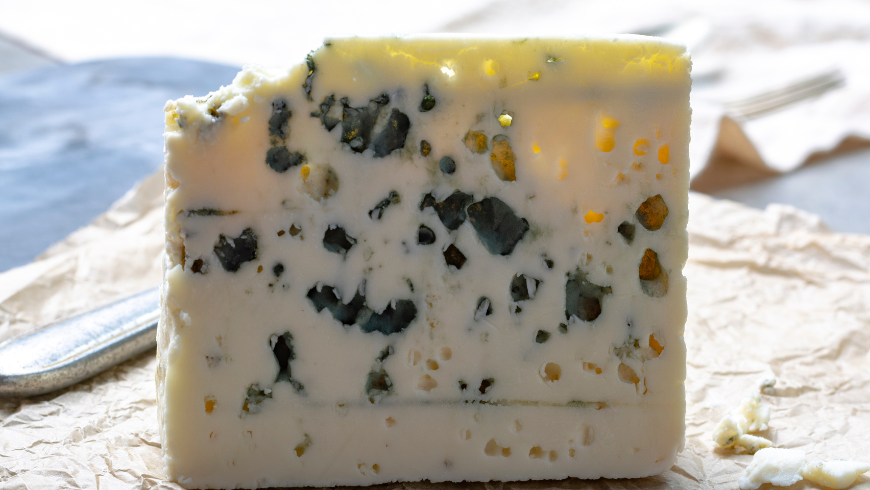 tranche de fromage affiné Roquefort